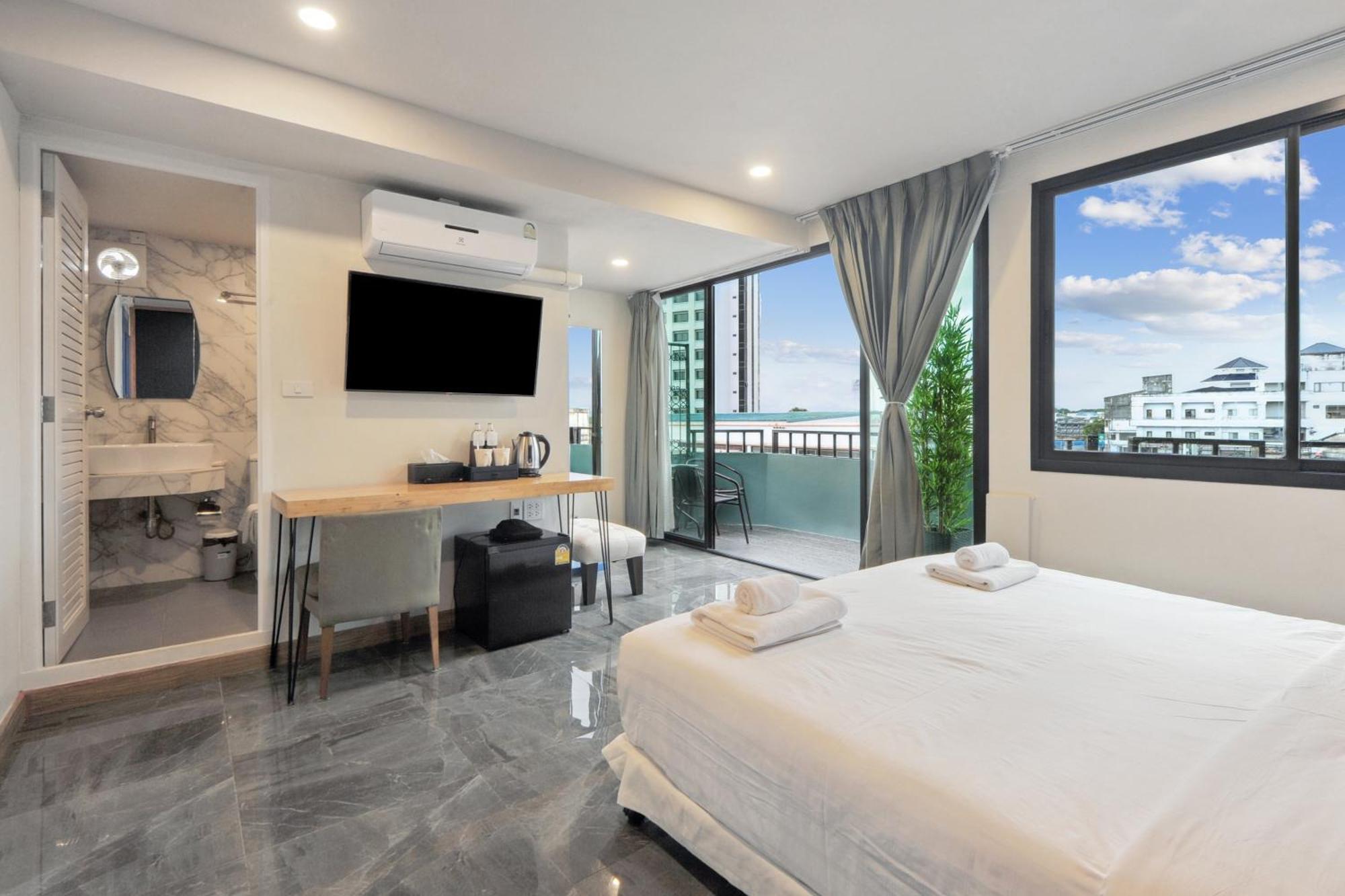 Ployburi Boutique Hotel Chanthaburi Exterior foto