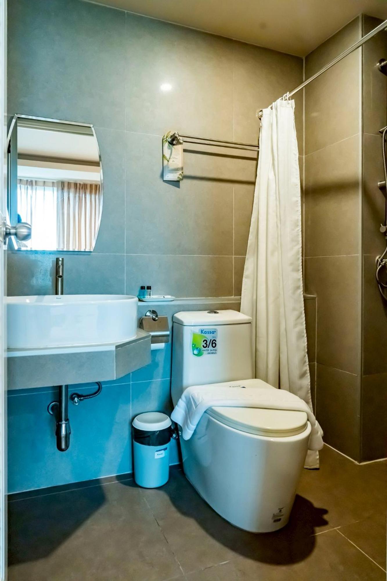 Ployburi Boutique Hotel Chanthaburi Exterior foto